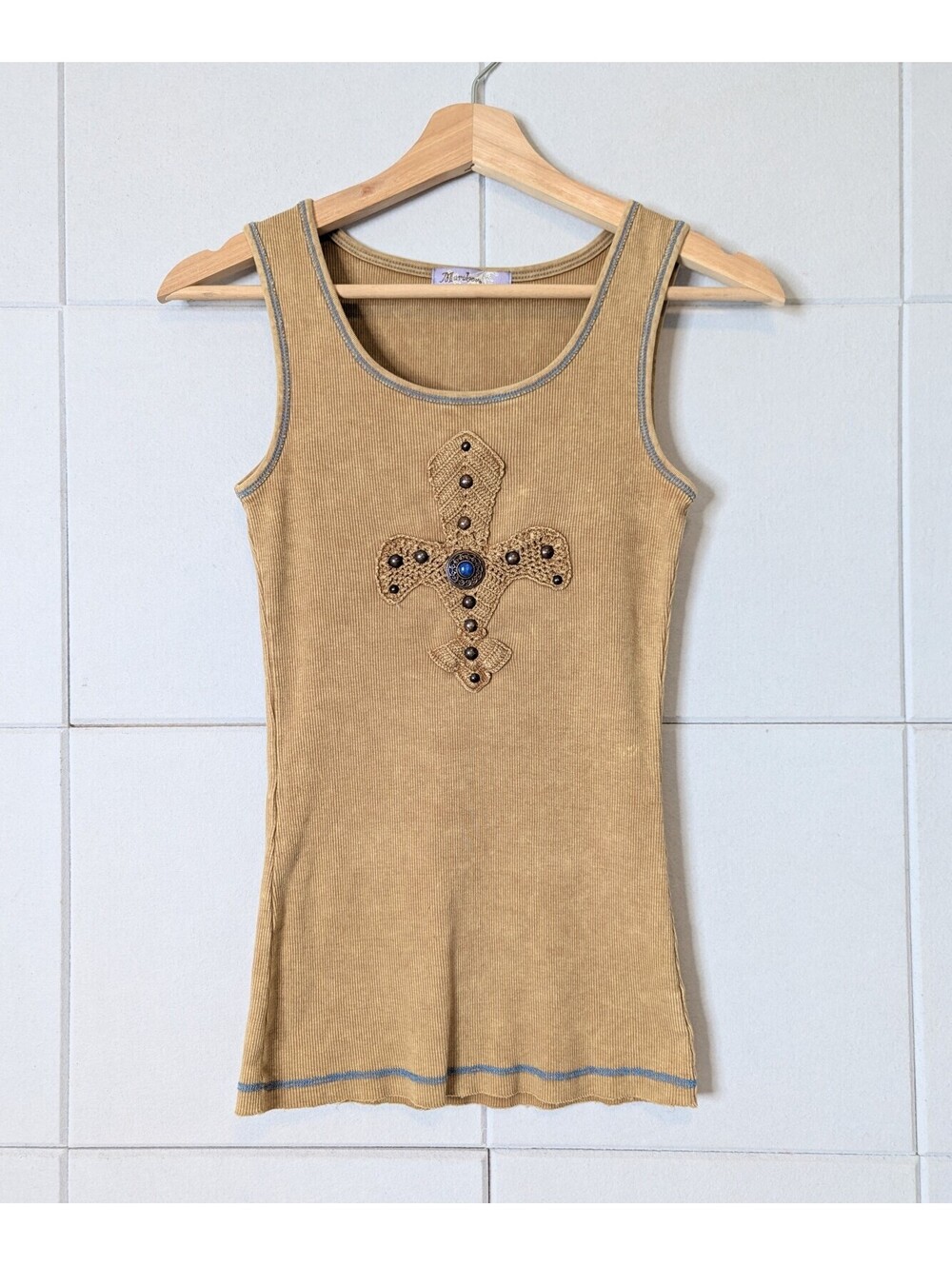 Vintage y2k ribbed cotton fleur de lis tank top